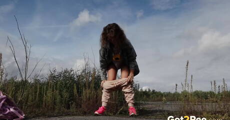 Got 2 Pee are proud to present you with a xxx photos featuring Rita in golden shower action