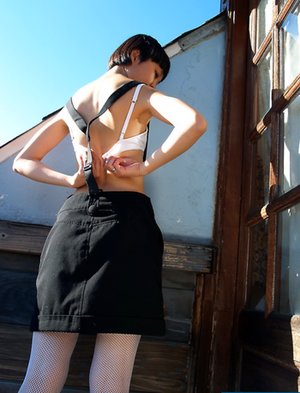 Barfine2cash are proud to present you with xxx pics featuring luscious chick has a nice body