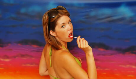 Diddylicious invite you to explore a free pictures with Diddy exhibit superb shape